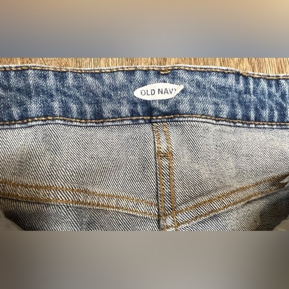 Old Navy Light Blue Distressed Denim Skirt Distressed Jean Skirt Size 10 - Picture 5 of 10